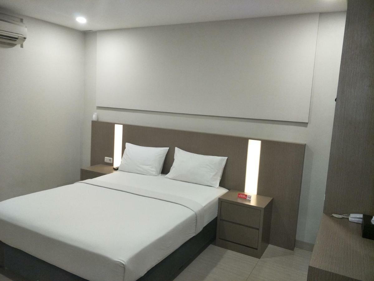 Yobel Hotel Jogjakarta Buitenkant foto
